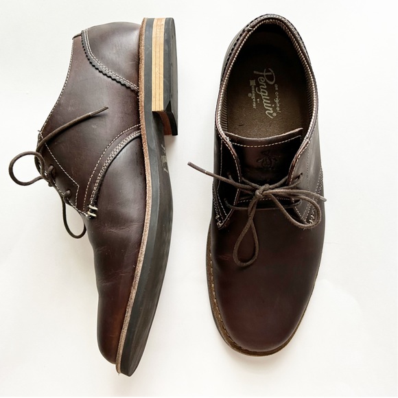 Original Penguin Other - ORIGINAL PENGUIN Men’s Distressed Oxford Lace Up Shoes in brown-Size 9.5